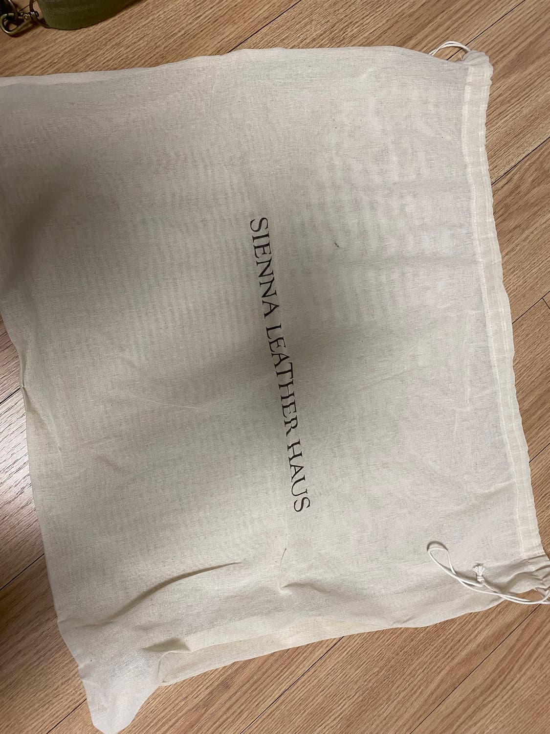 시에나 레더하우스 왁스 캔버스백 상품이미지3