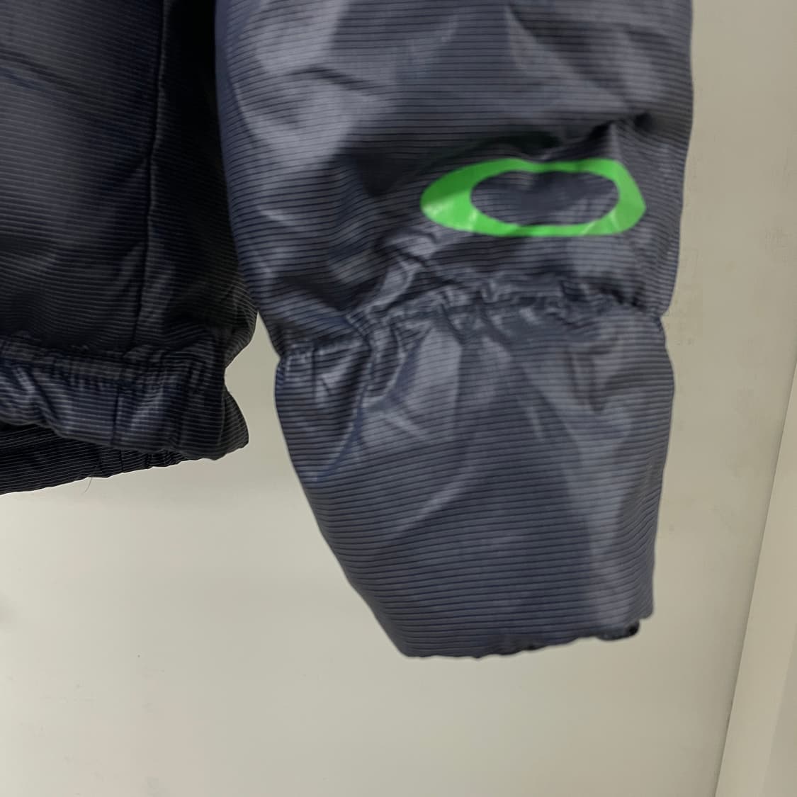 오클리 패딩 XL 상품이미지5