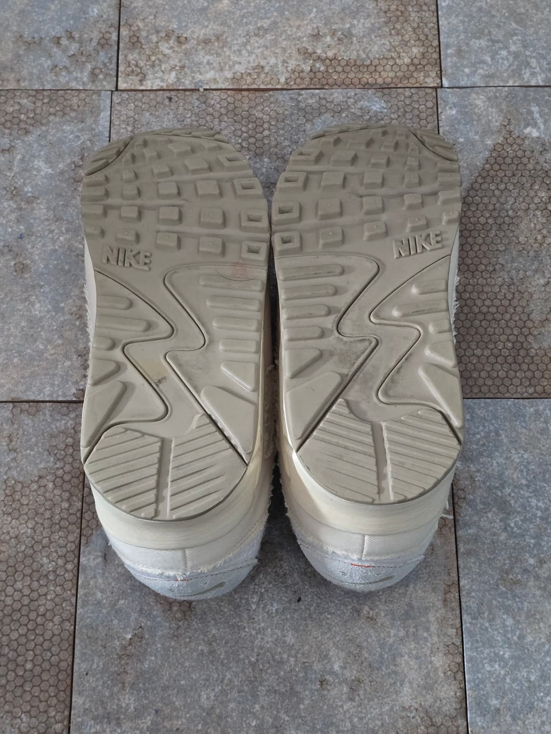 (255)나이키 에어맥스 90 프리미엄 페일 아이보리 상품이미지8