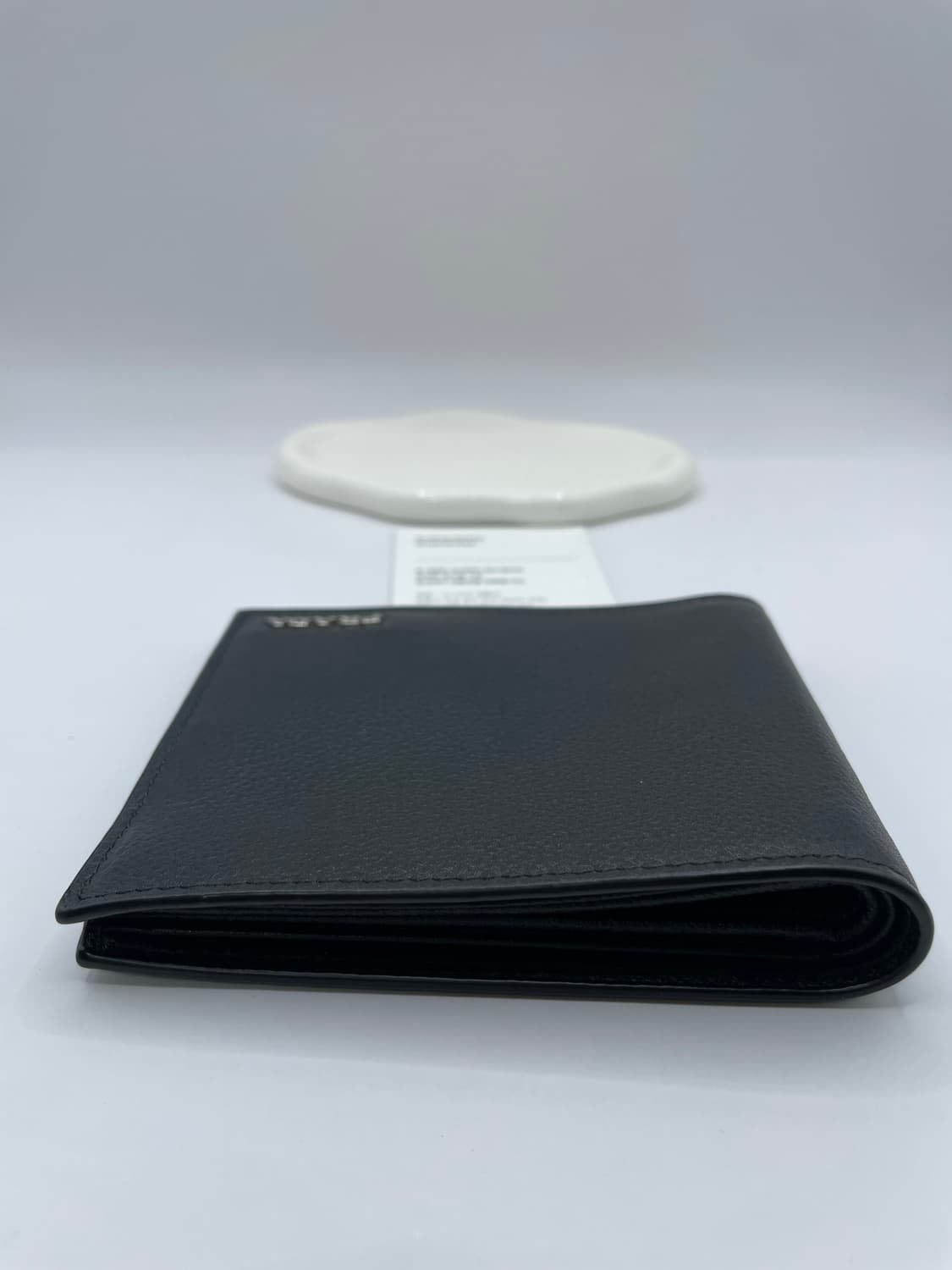 프라다 비텔로 메탈 로고 반지갑 블랙 상품이미지5