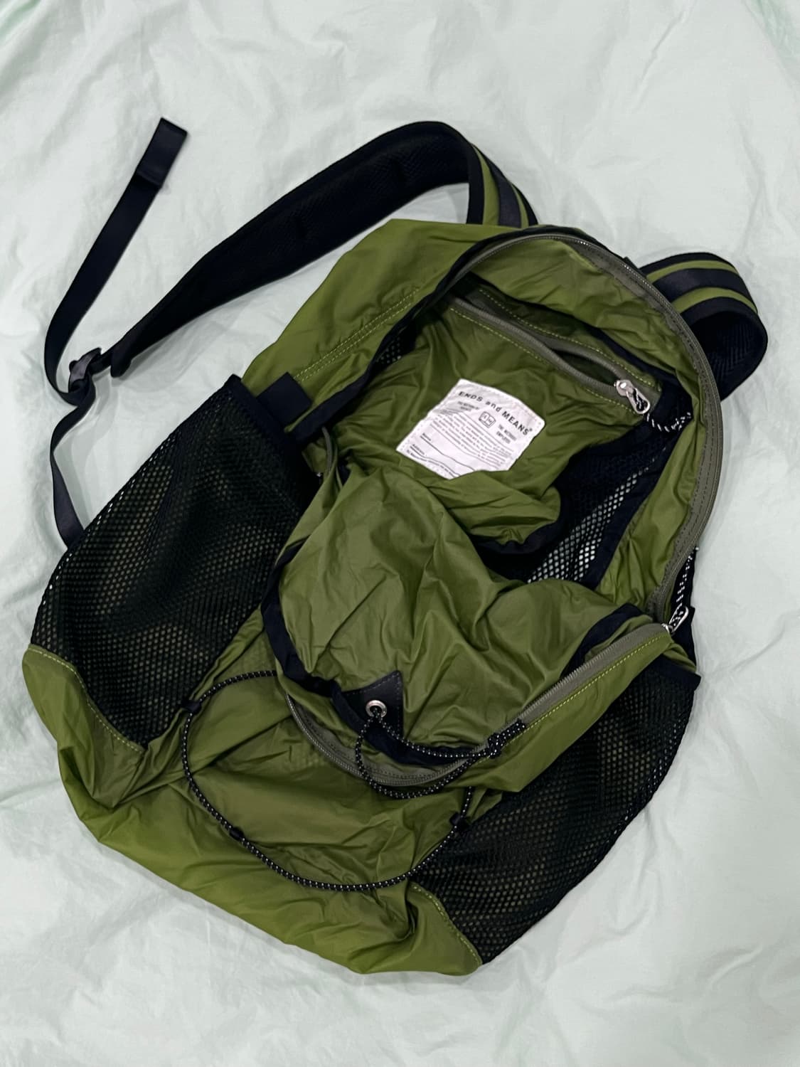 앤즈앤드민즈 백팩 그린 판매합니다.  상품이미지4