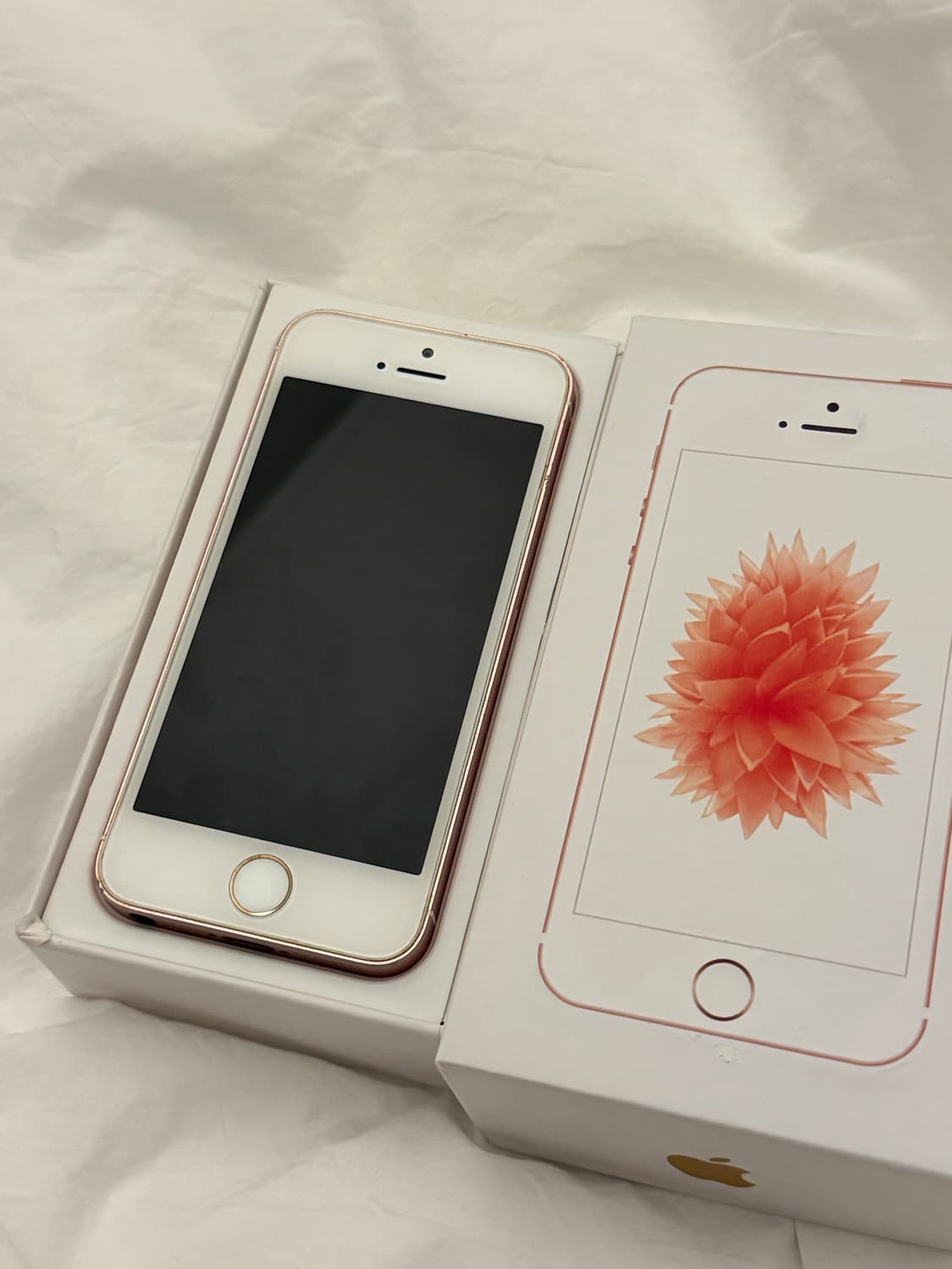 아이폰se1 로즈골드 순정 상품이미지1