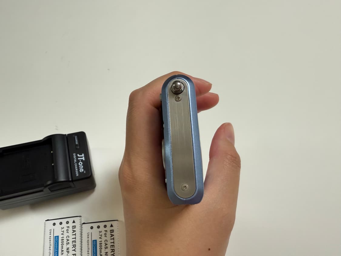 빈티지 디카 카시오 exilim z75 판매합니다! 상품이미지8
