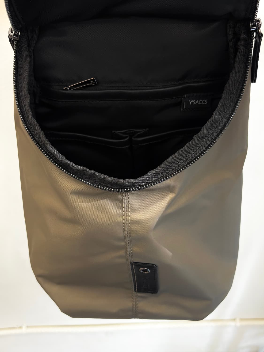 Y’SACCS 코듀라 레더 백팩 상품이미지7
