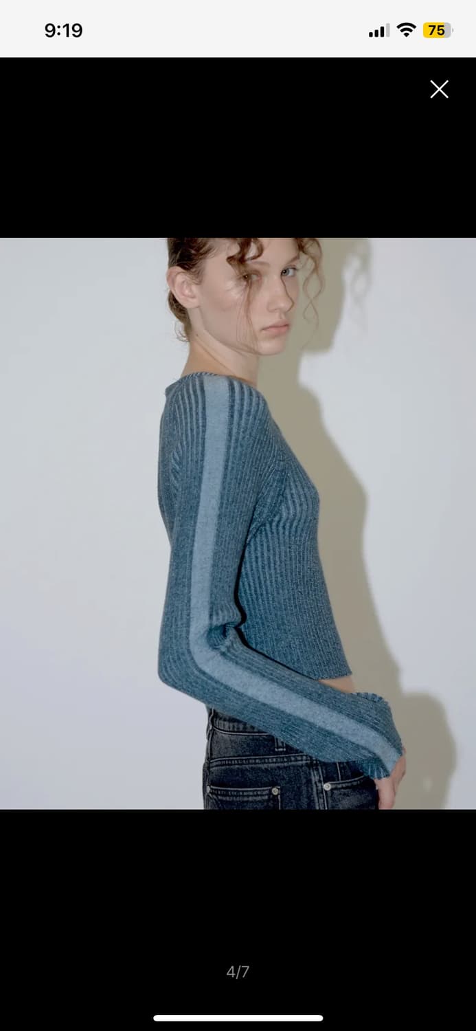 다이애그널 CONTRAST LINE RIBBED KNIT (blue) 상품이미지3