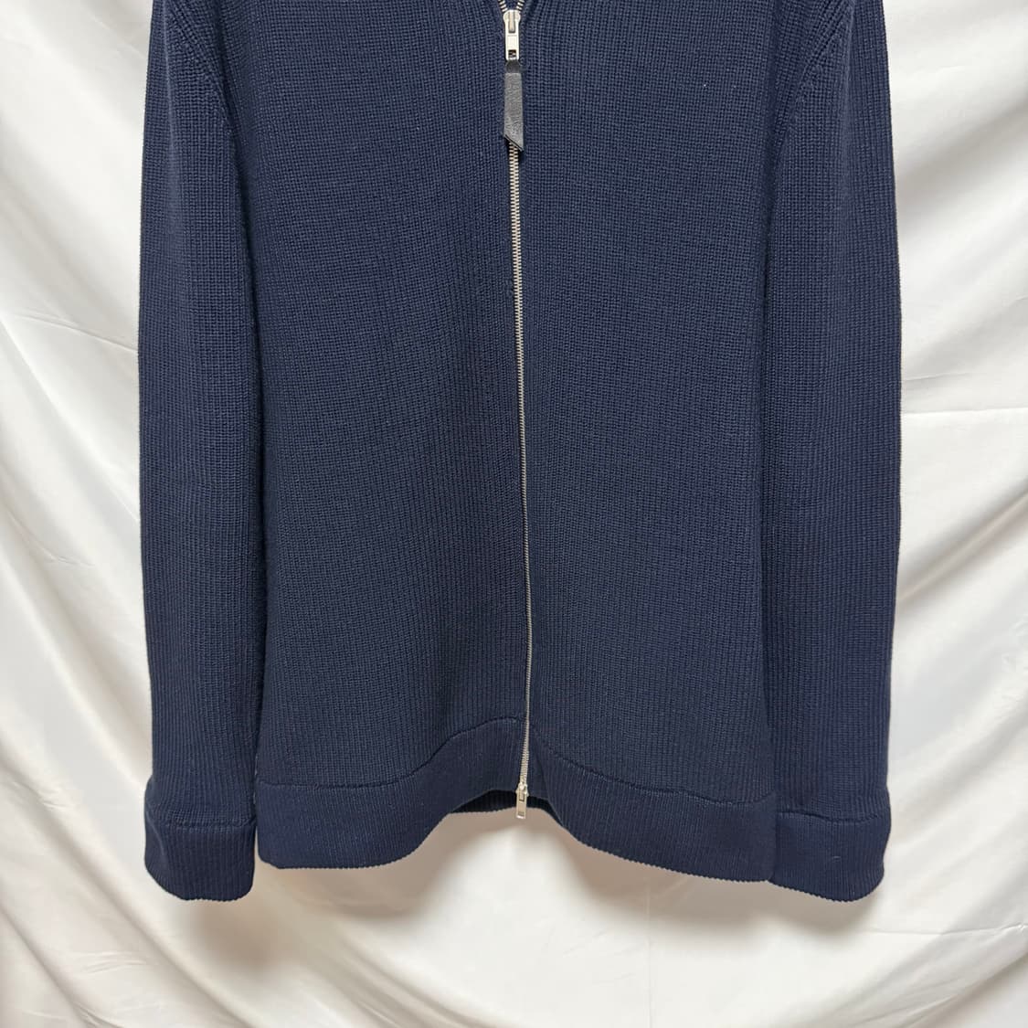 [S+급/XL] 메종 마르지엘라 백스티치 네이비 니트집업 상품이미지3