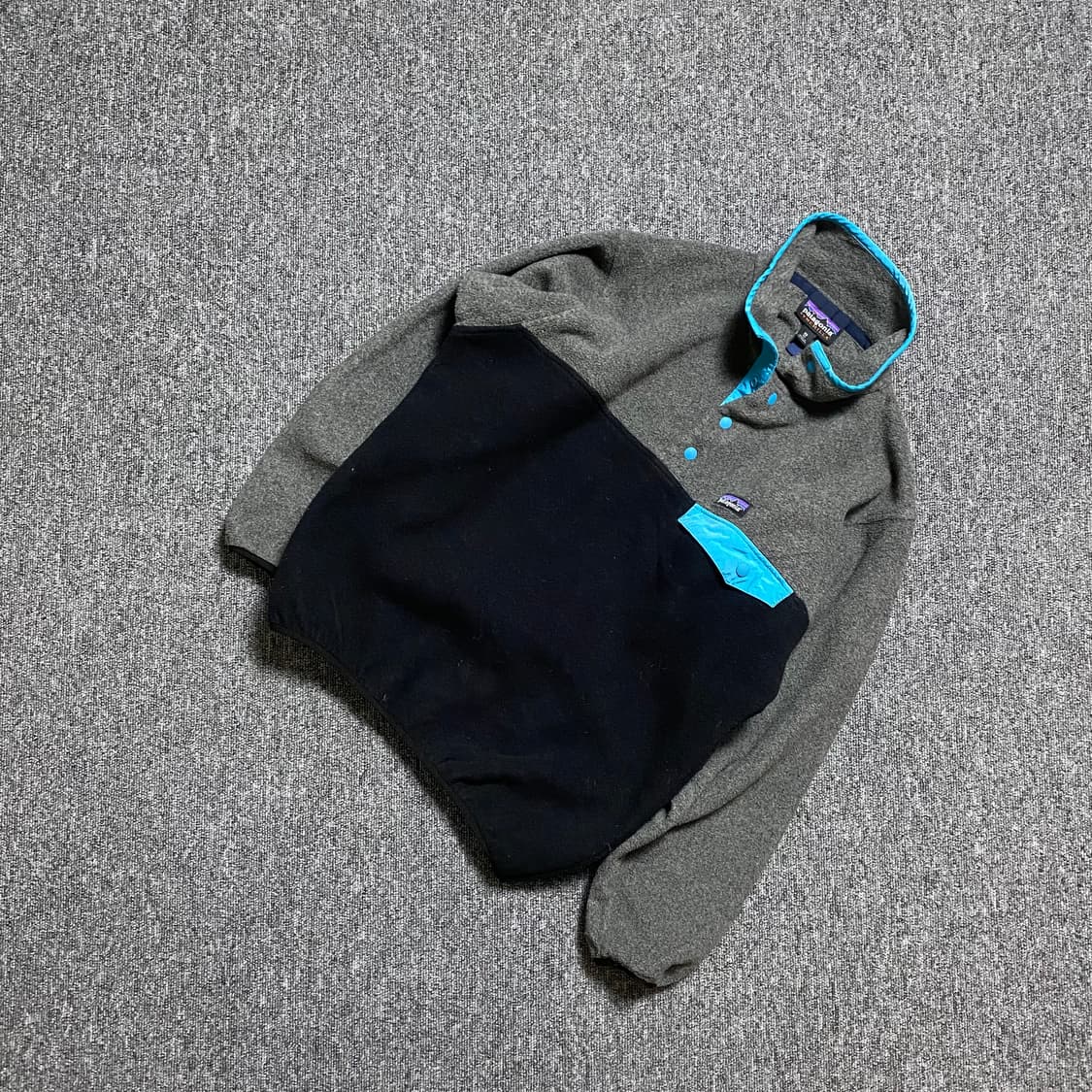 🌊Patagonia Synchilla Black/Grey 상품이미지1