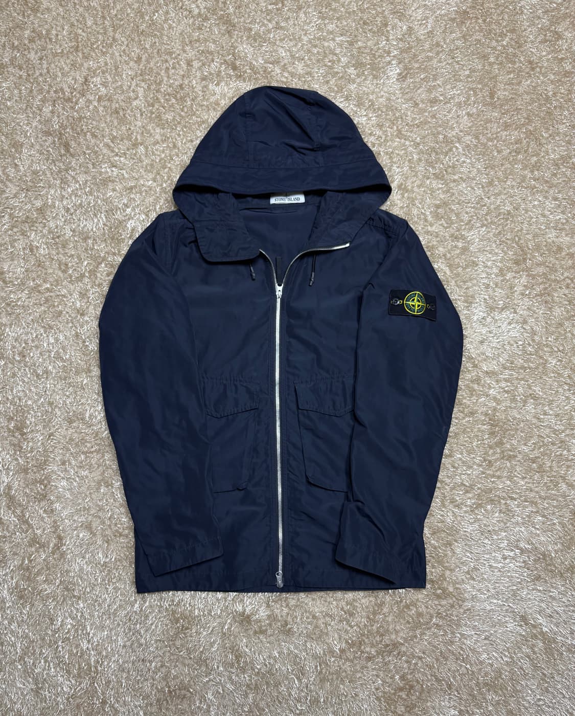 스톤아일랜드 마이크로랩스 바람막이 네이비 상품이미지2