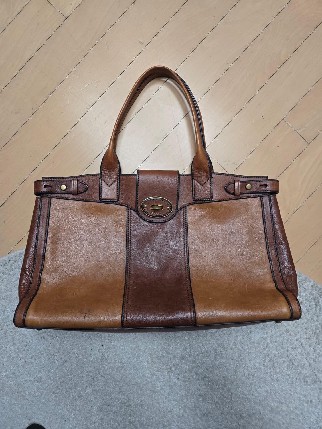 파슬 브라운 레더 토트백 가죽 가방 상품이미지1