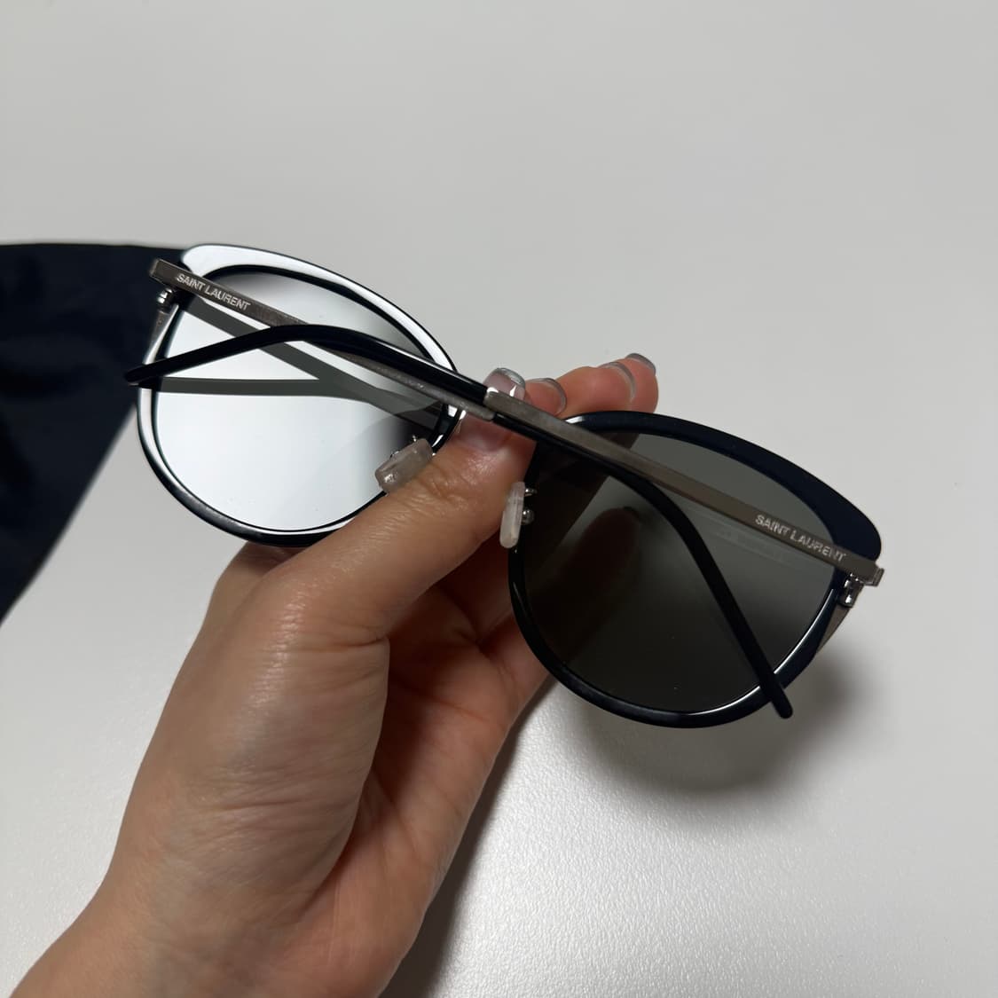 입생로랑 선글라스 상품이미지3