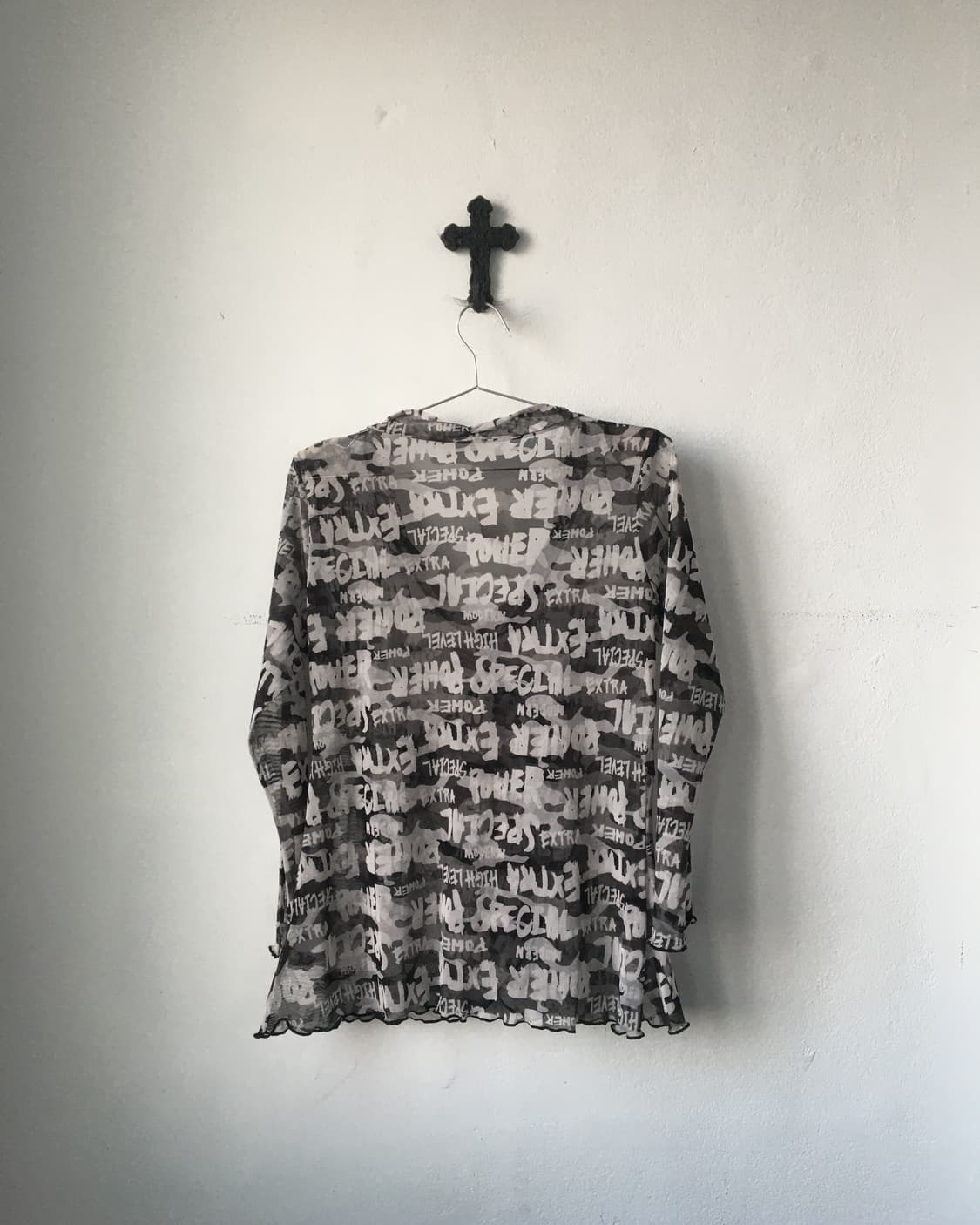 Lettering printing mesh top 상품이미지3