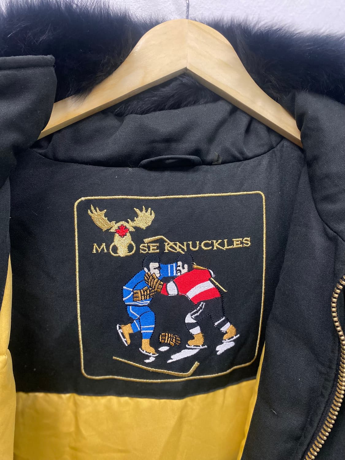  무스너클 금장 스틸링 스테그레이크 패딩  상품이미지6