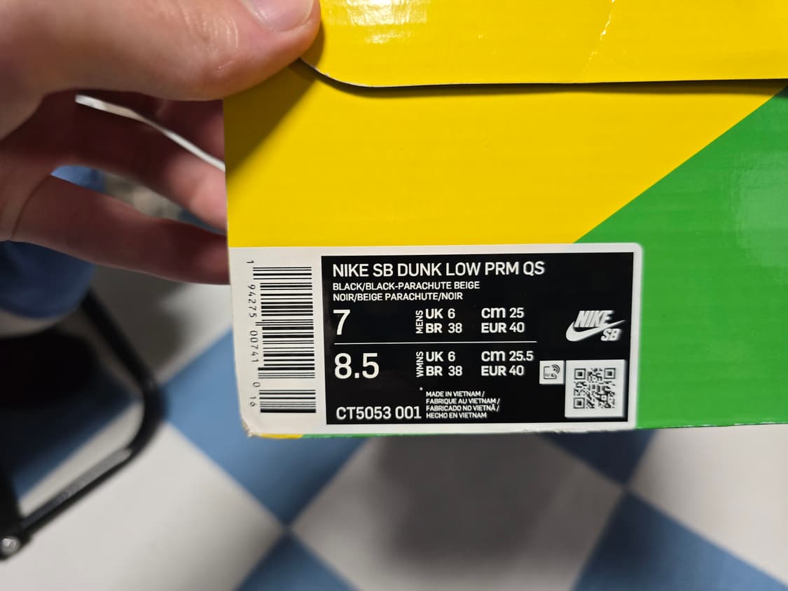 [250] 나이키 트래비스 스캇 SB 덩크 로우 상품이미지9