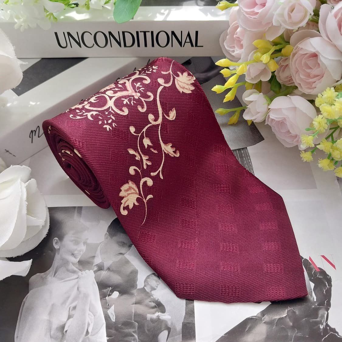 피에르 발망 실크 버건디 패턴 넥타이 9.5cm A+등급 K2389 상품이미지3