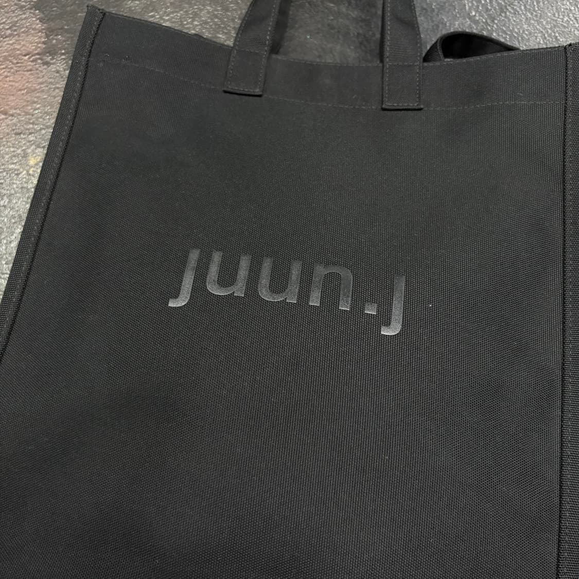 준지 juun.j 블랙 토트백 상품이미지2