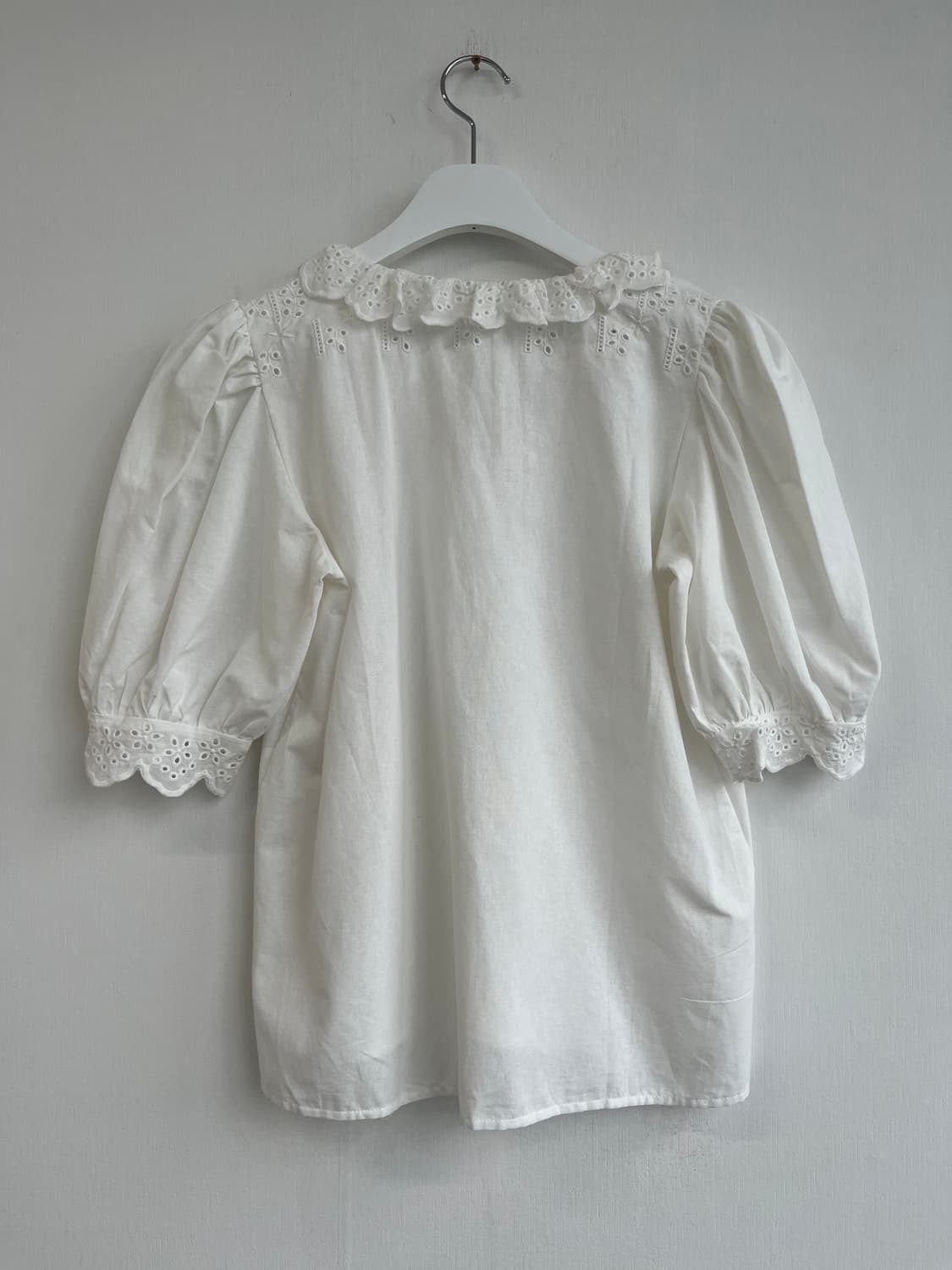 WHITE.B 블라우스 상품이미지4