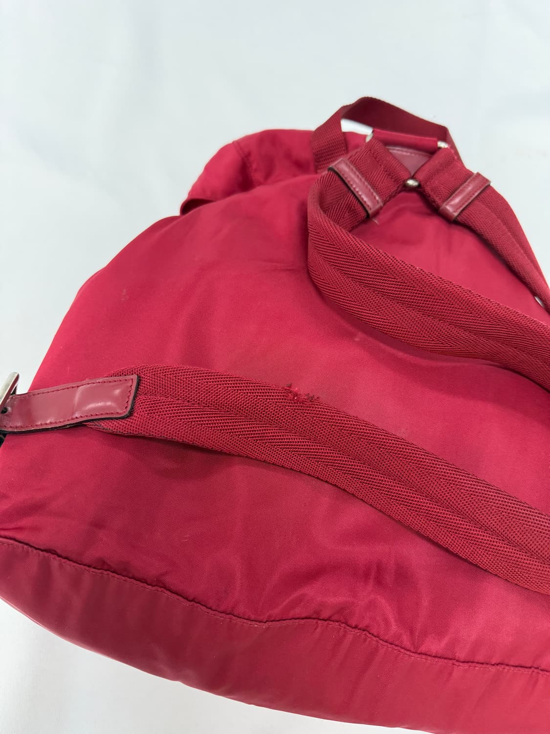 프라다 레드 나일론 포코노 백팩 상품이미지4