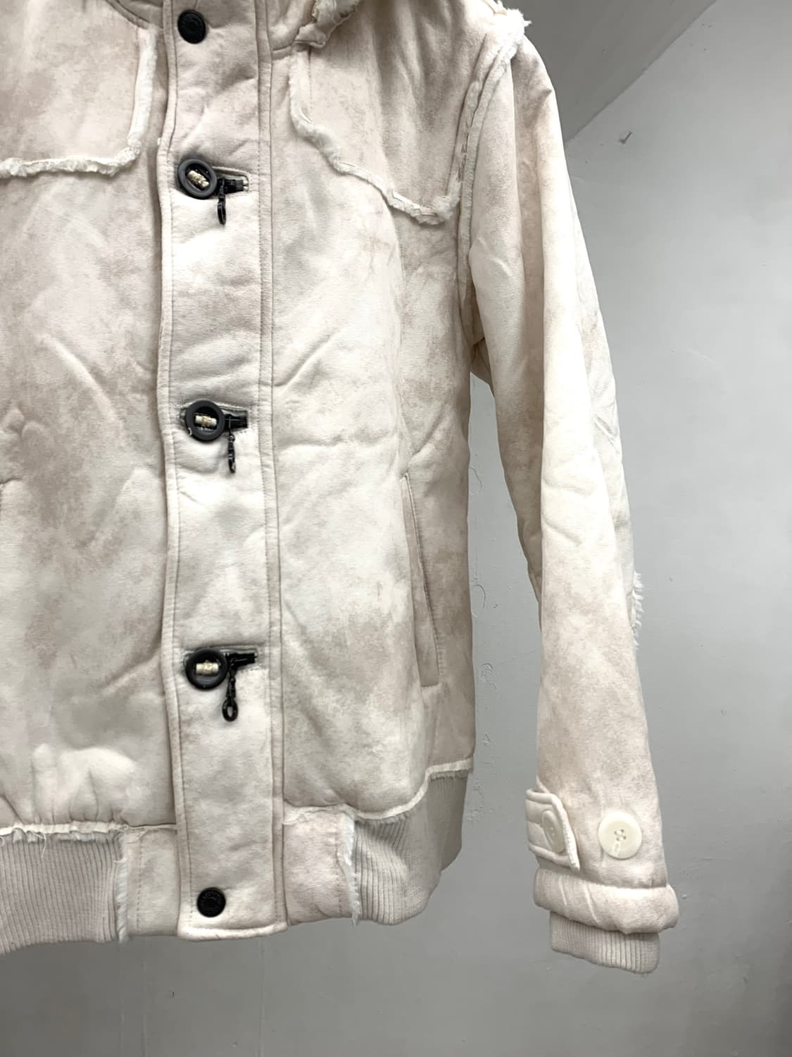 In the attic snow white hood coat   상품이미지3