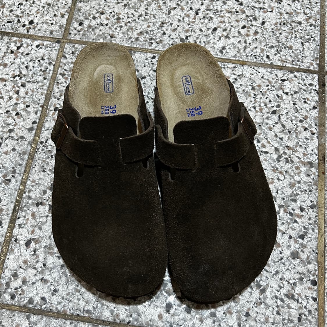 버켄스탁 보스턴 스웨이드 레더 모카 네로우 250(39) 상품이미지1