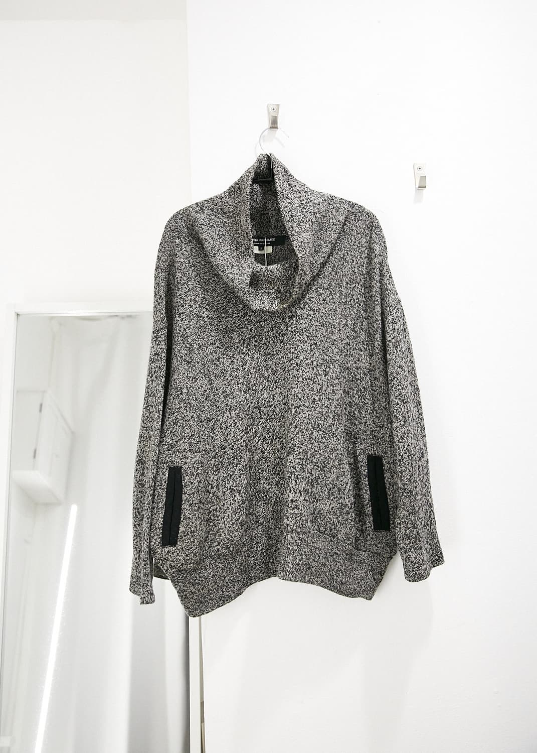 Cowl Neck Sweater 상품이미지1