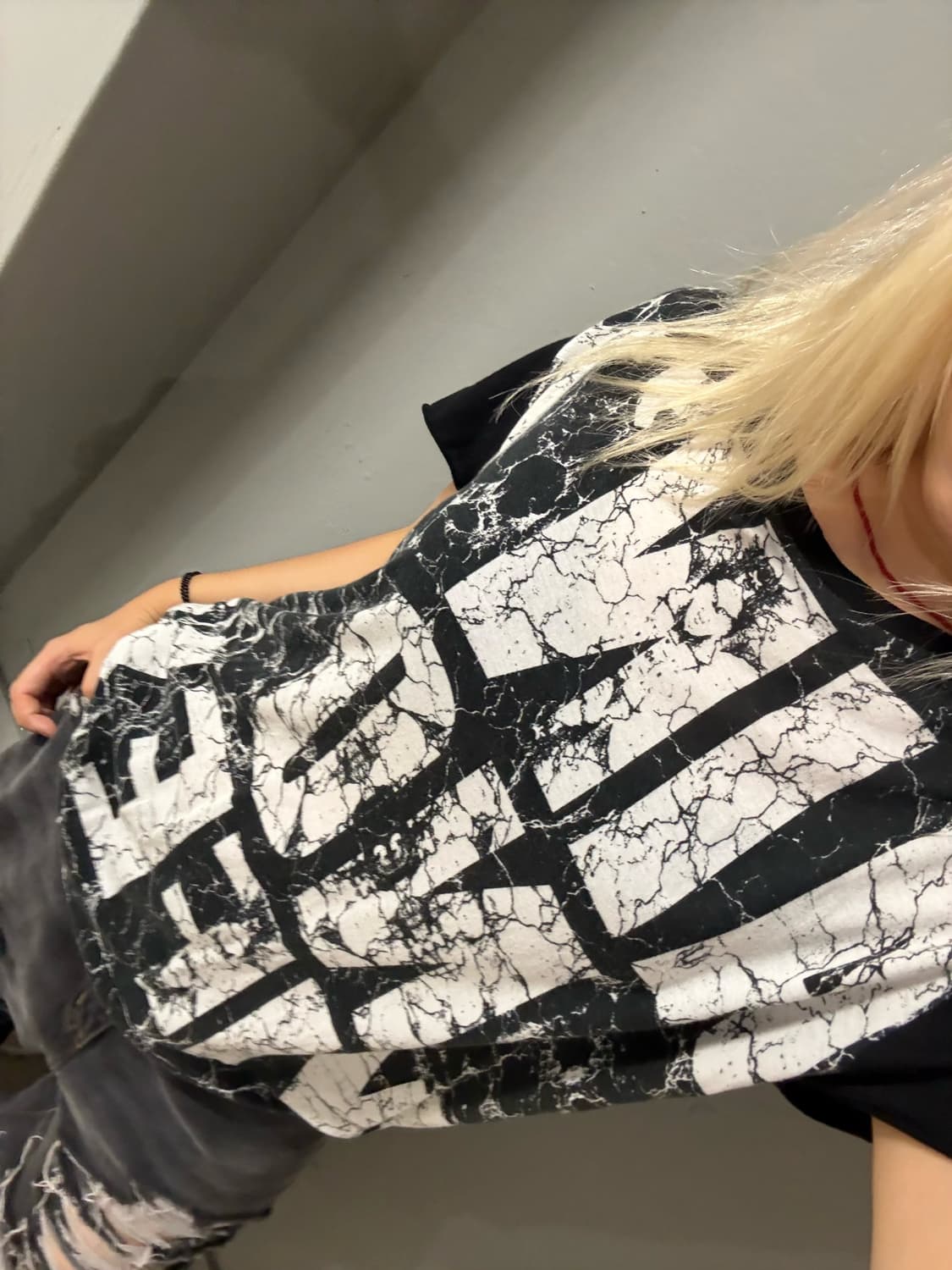 crack printing & lettering point top 상품이미지1