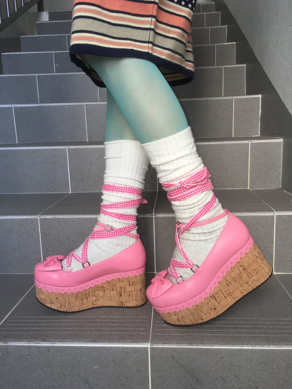 Baroque baby pink ribbon wedge heels 상품이미지6