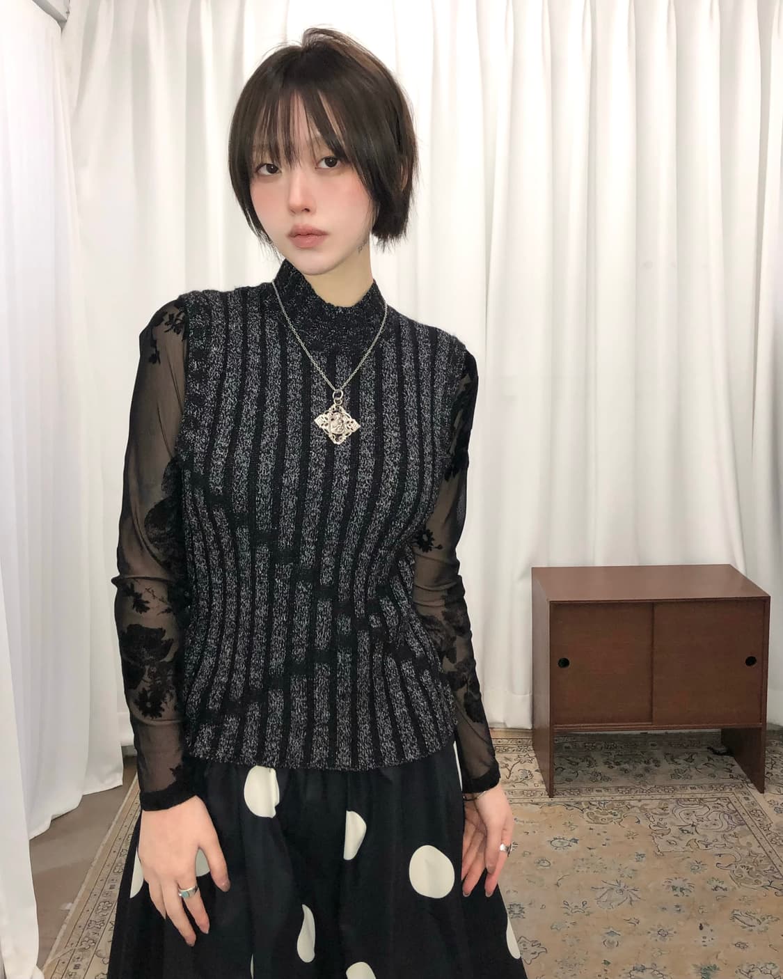 스트라이프 하이넥 니트 나시 상품이미지1