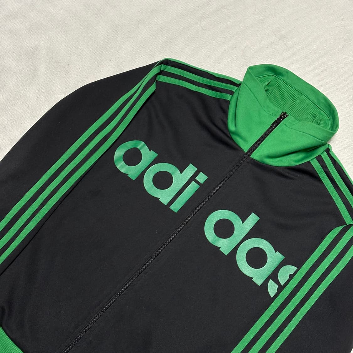 95 아디다스 빅로고 그린 트랙탑 상품이미지1