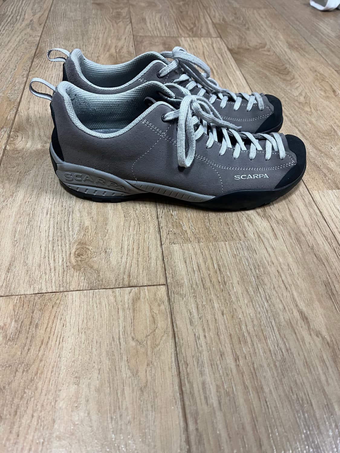 스카르파 모히토 스틸그레이 270 상품이미지1