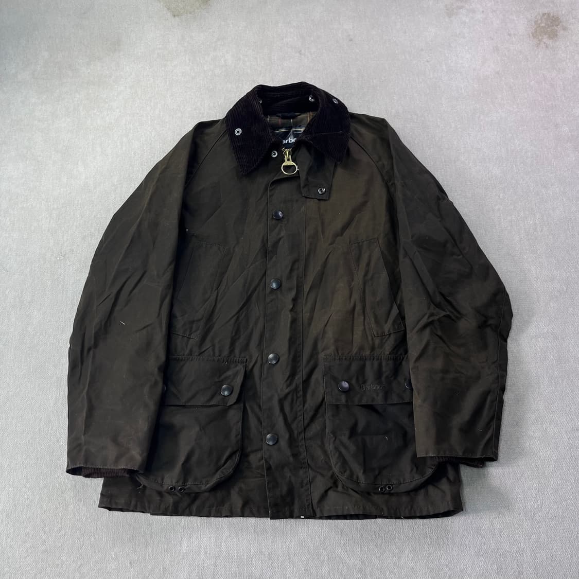 100 바버 인터네셔널 뷰포트 왁스 자켓 상품이미지1