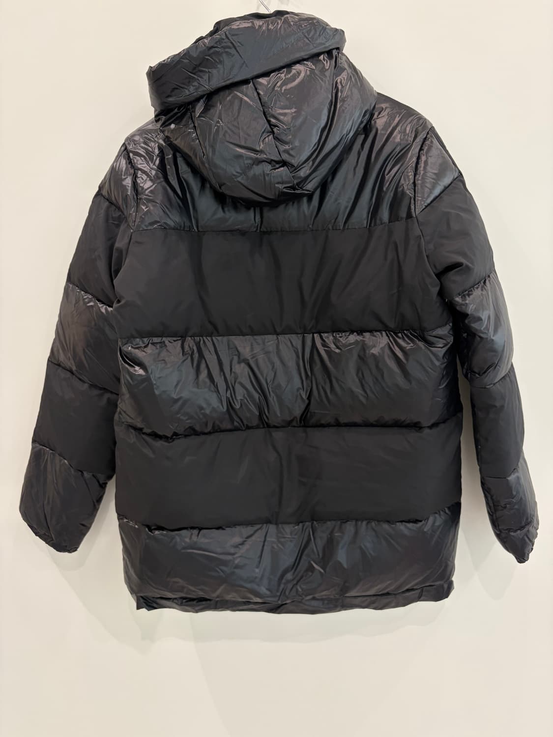 아디다스 블랙유광패딩  상품이미지5