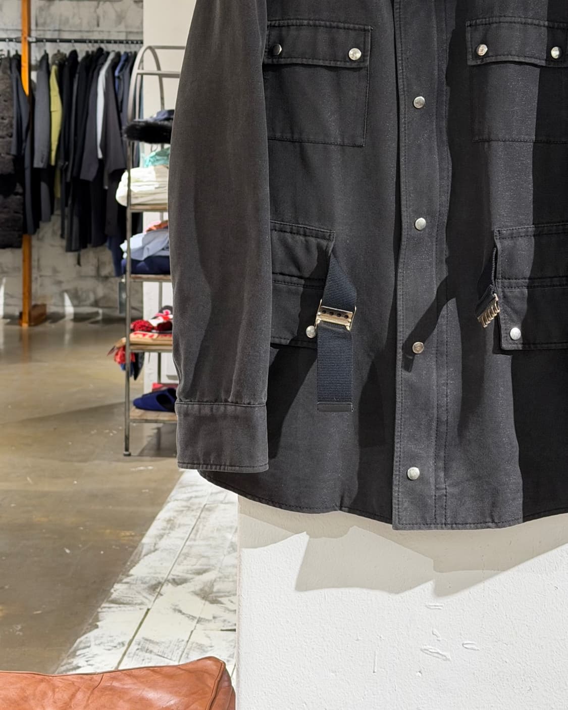 미우미우 블랙 코튼 사파리 자켓 상품이미지5