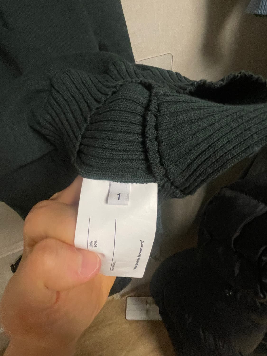 월스와일무브먼트 니트 옆트임 그린 1사이즈 월와뭅 상품이미지4