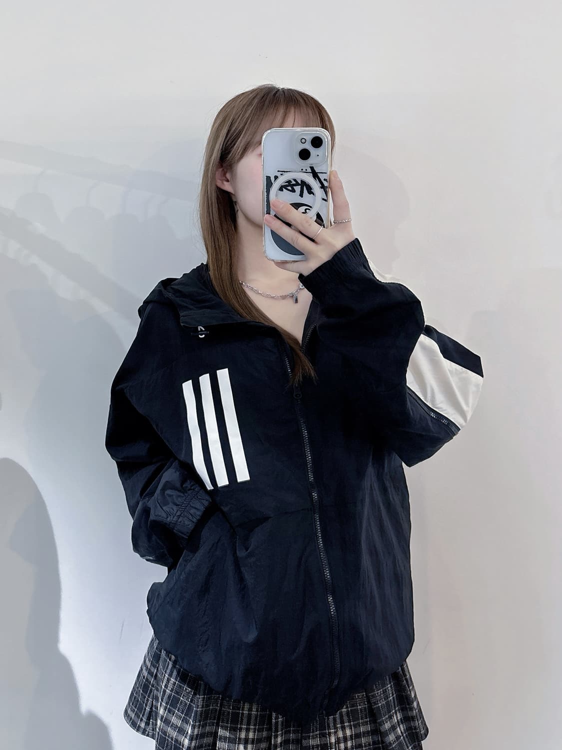 아디다스 블랙 삼선 바람막이 상품이미지2