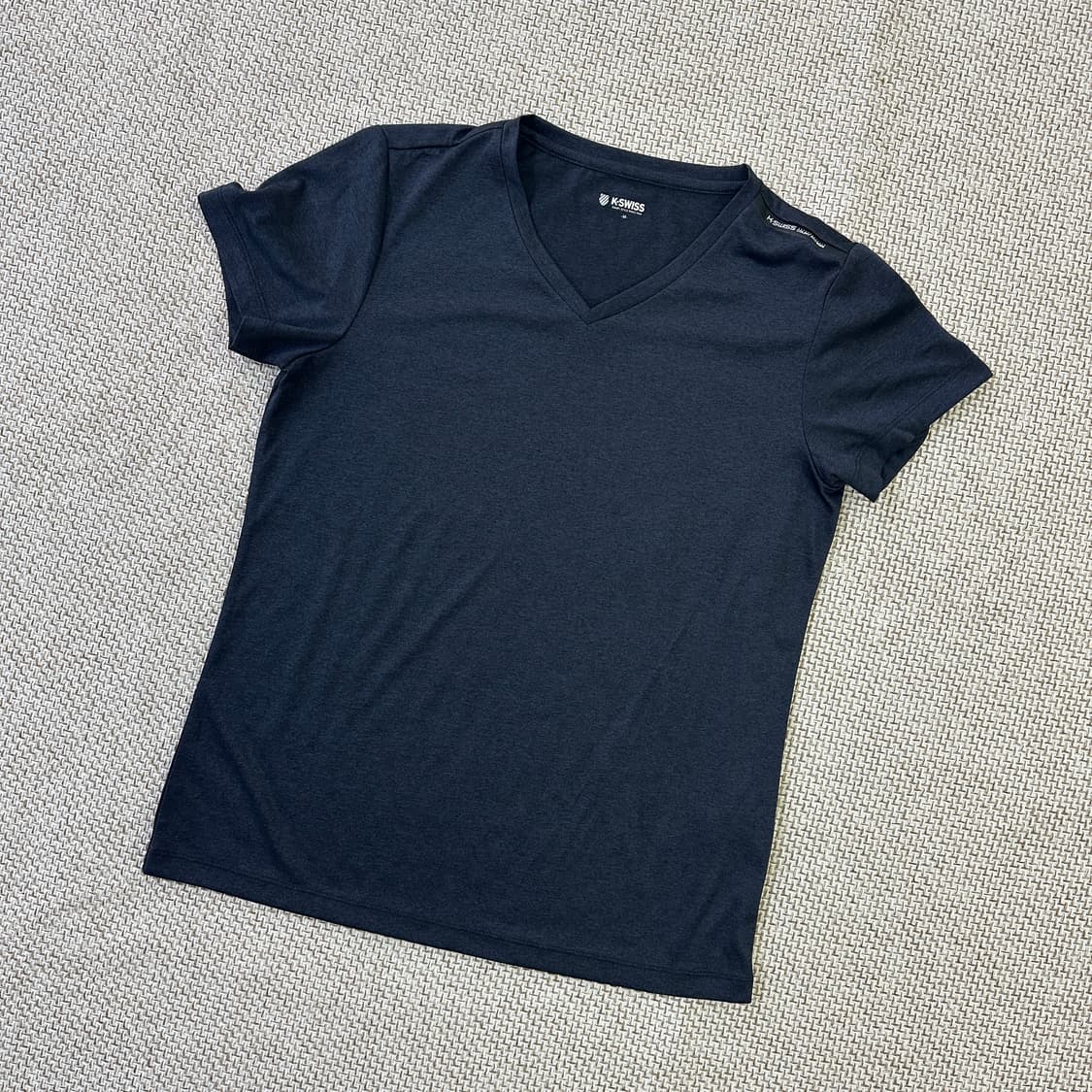 M 케이스위스 브이넥 반팔 티셔츠 0330D 상품이미지1