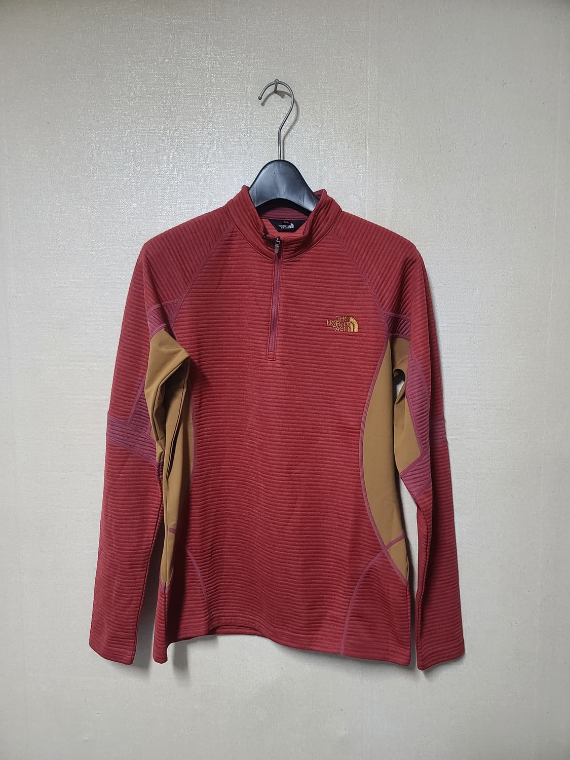 새옷 노스페이스 긴팔 반집업티 상품이미지1