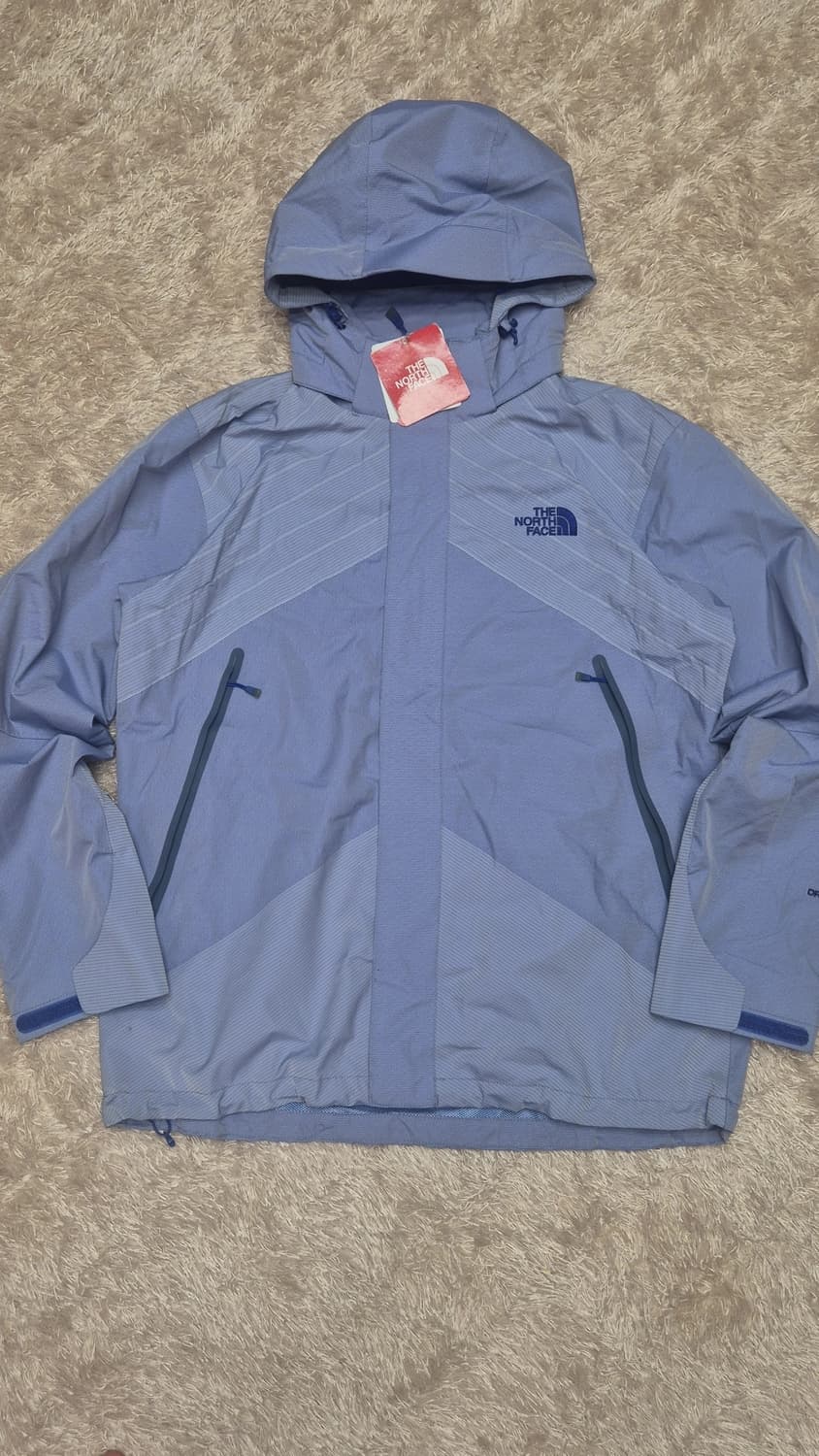 새상품) 노스페이스 드라이벤트

바람막이 상품이미지1