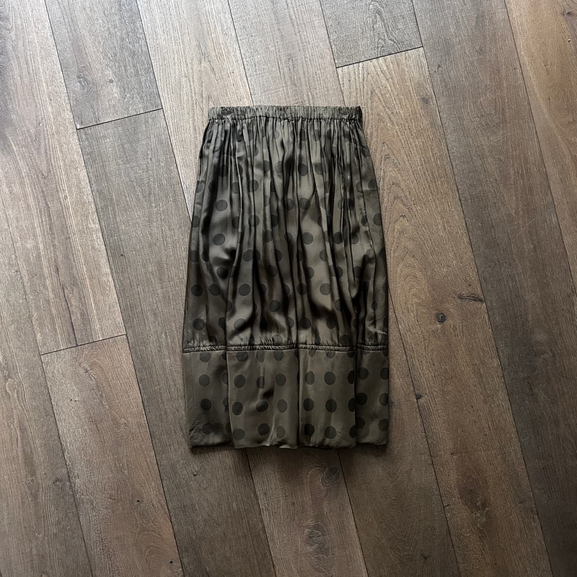 Dot Padded Shirring Skirt 상품이미지2