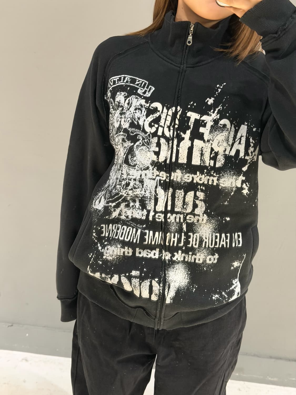 punk printing high-neck zip-up 상품이미지4