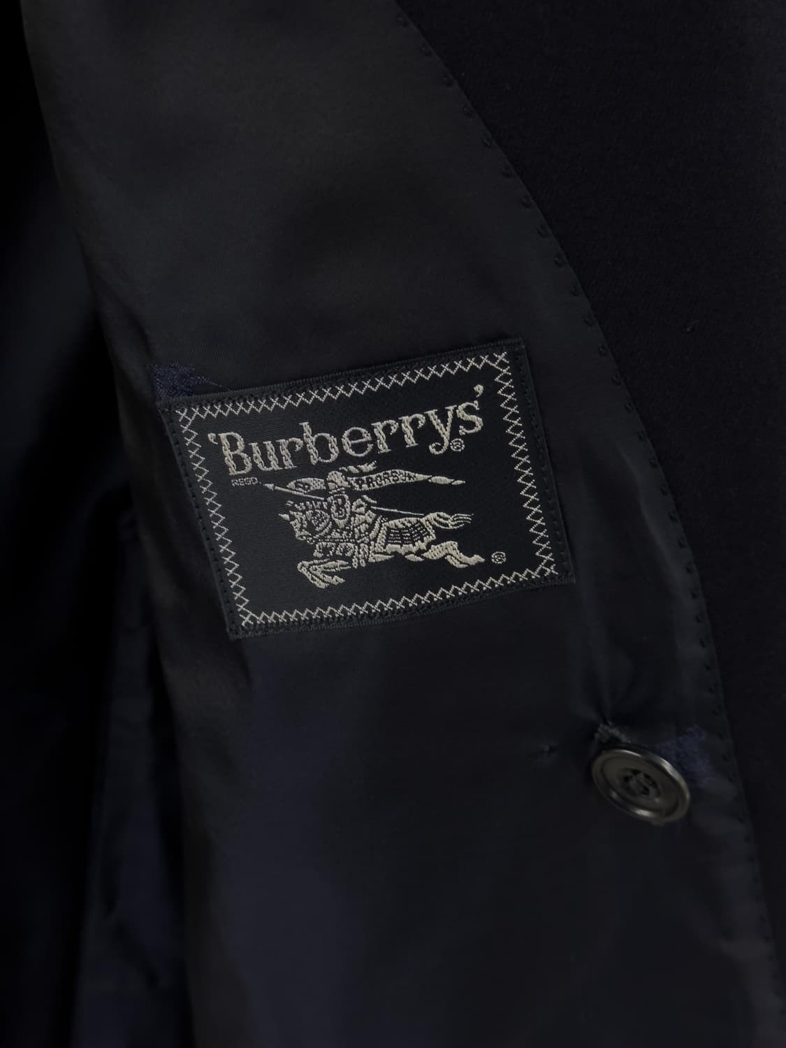 버버리 네이비 금장 수트 상품이미지7