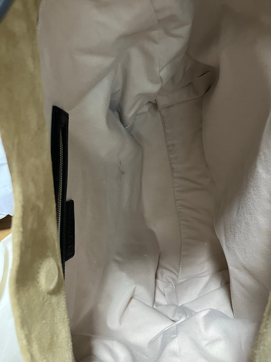 앳마이핑거팁 스웨이드백 Belted Suede Carryall Grand 상품이미지4