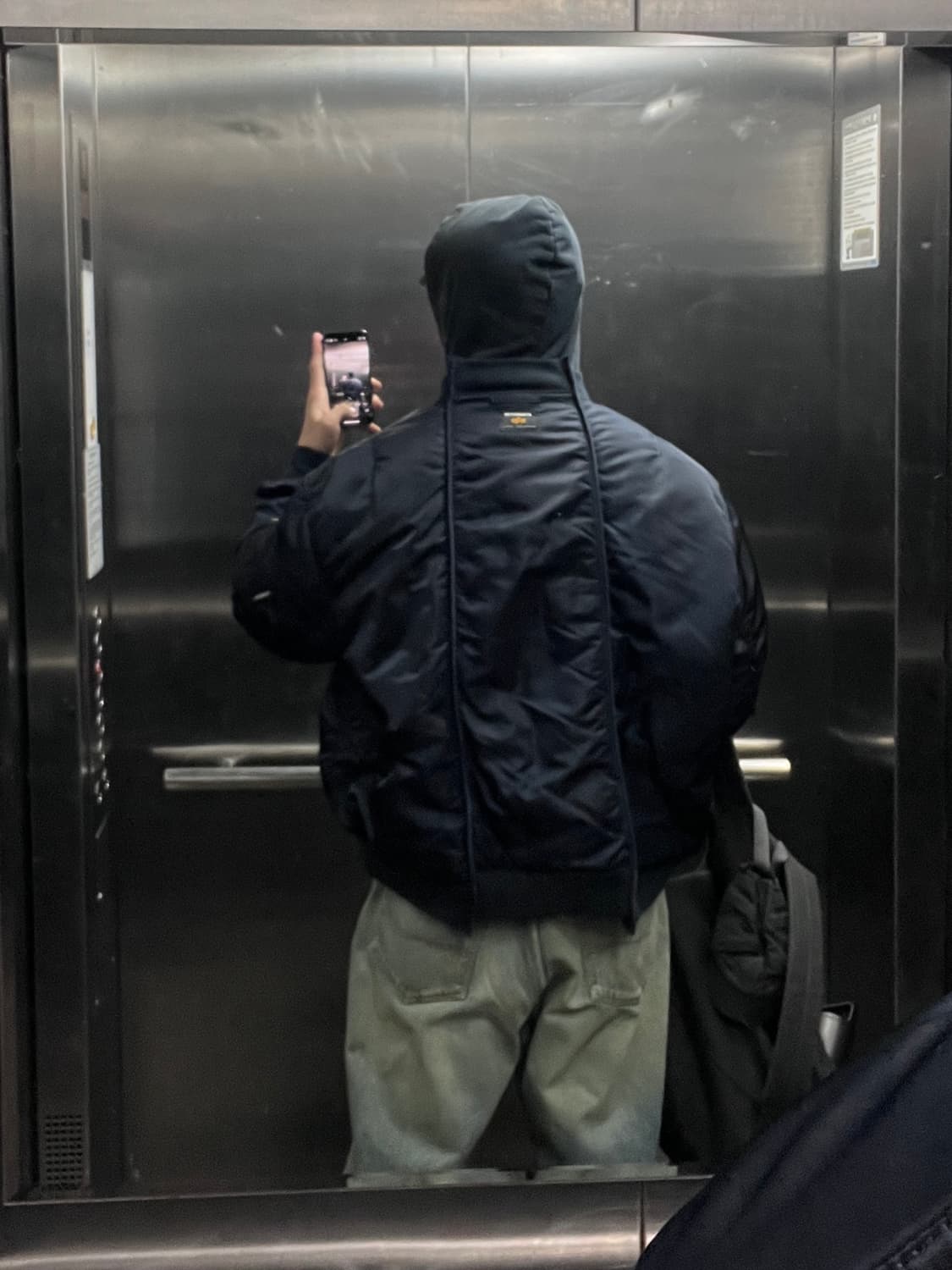 [s] 베트멍 알파인더스트리 리워크 봄버 상품이미지5