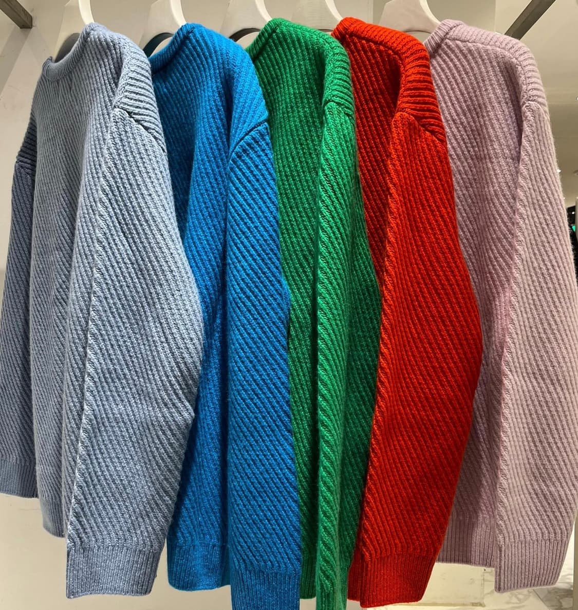 솔리드옴므 22FW 니트 상품이미지4