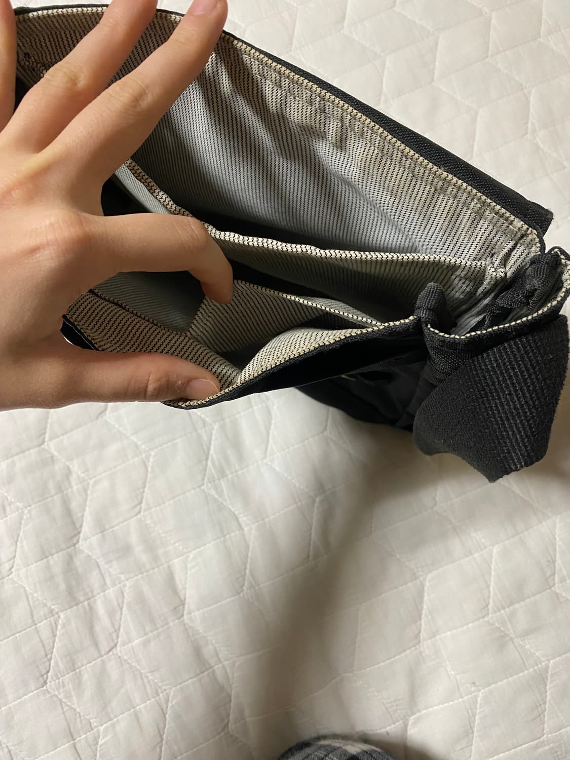 칼하트 크로스백 상품이미지3