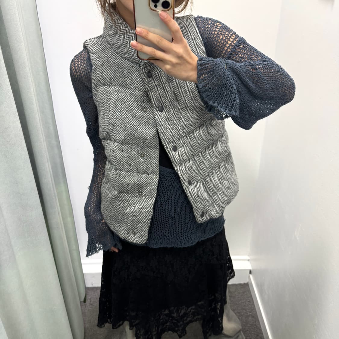 갭 그레이 모혼방 체크 패딩베스트 상품이미지2