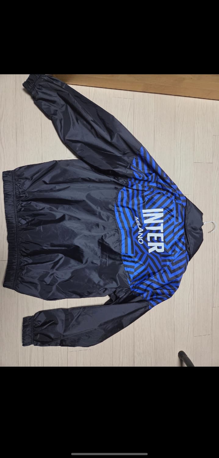 인테르 바람막이 아노락 L 상품이미지3