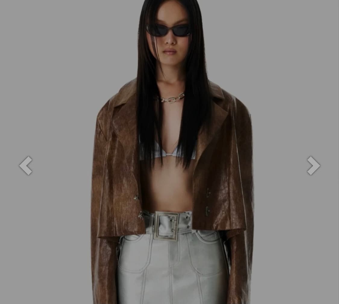 배디(BADEE)의 Faded Eco Leather Crop Jacket 상품이미지4