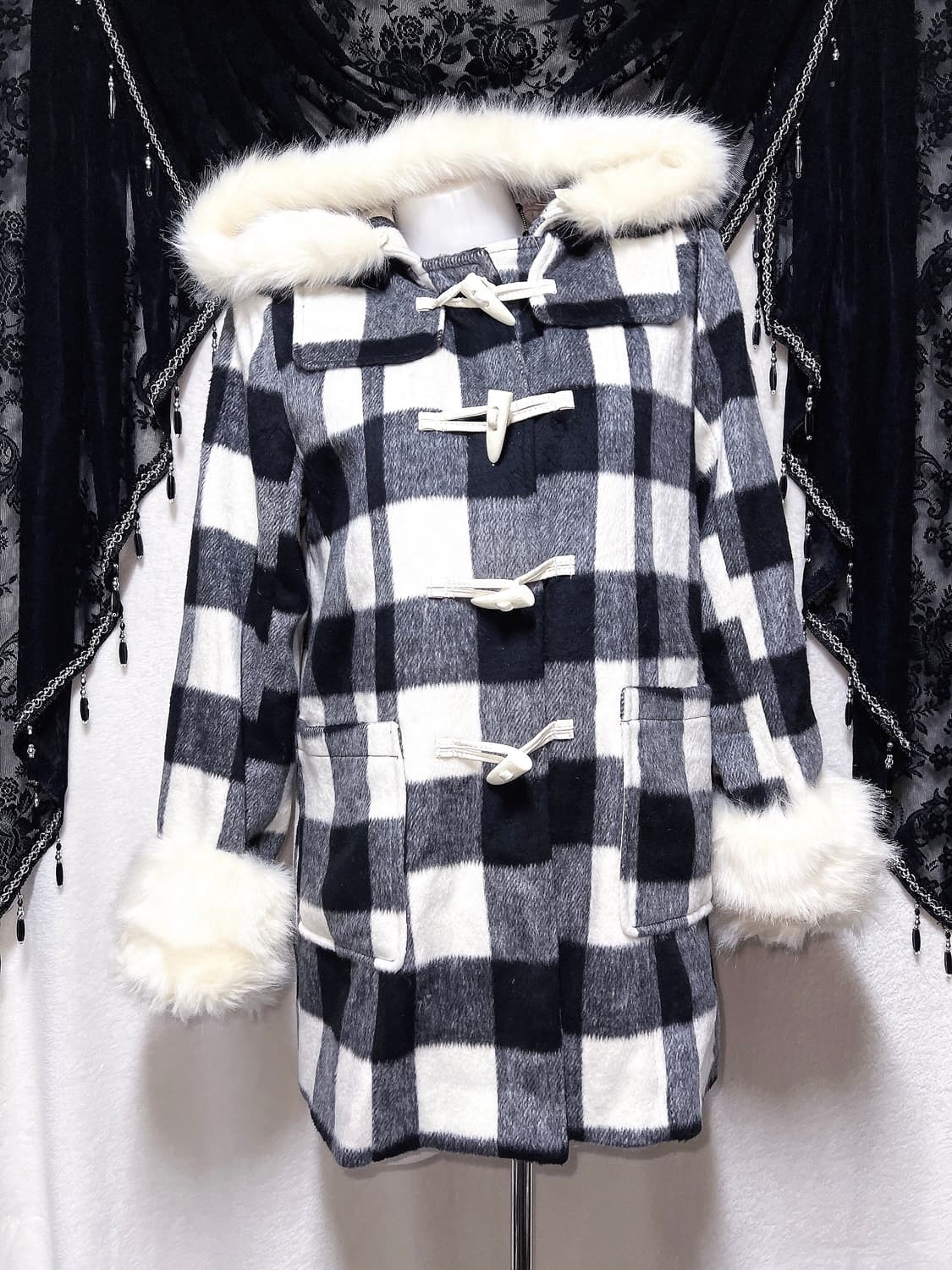 윈터페어리 로맨틱갸루 로걀 체크 퍼 후드 떡볶이코트 자켓 핀터 모리 라떼 상품이미지3