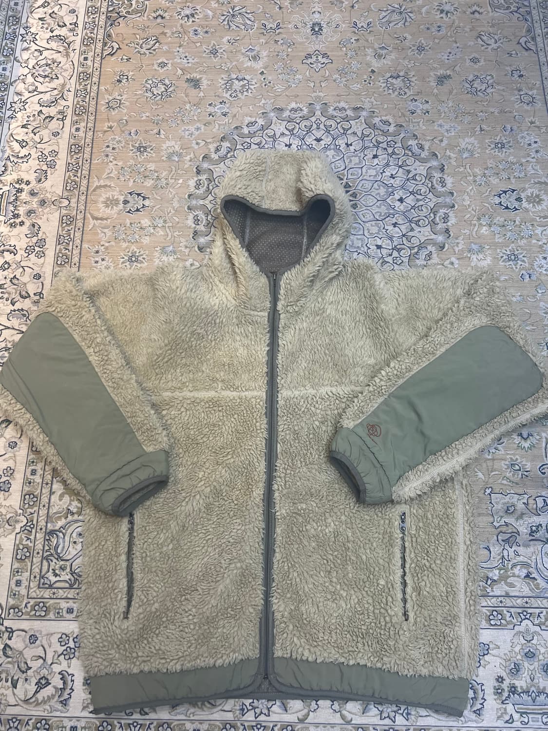 파타고니아 리듬 후디 플리스 L사이즈 상품이미지1