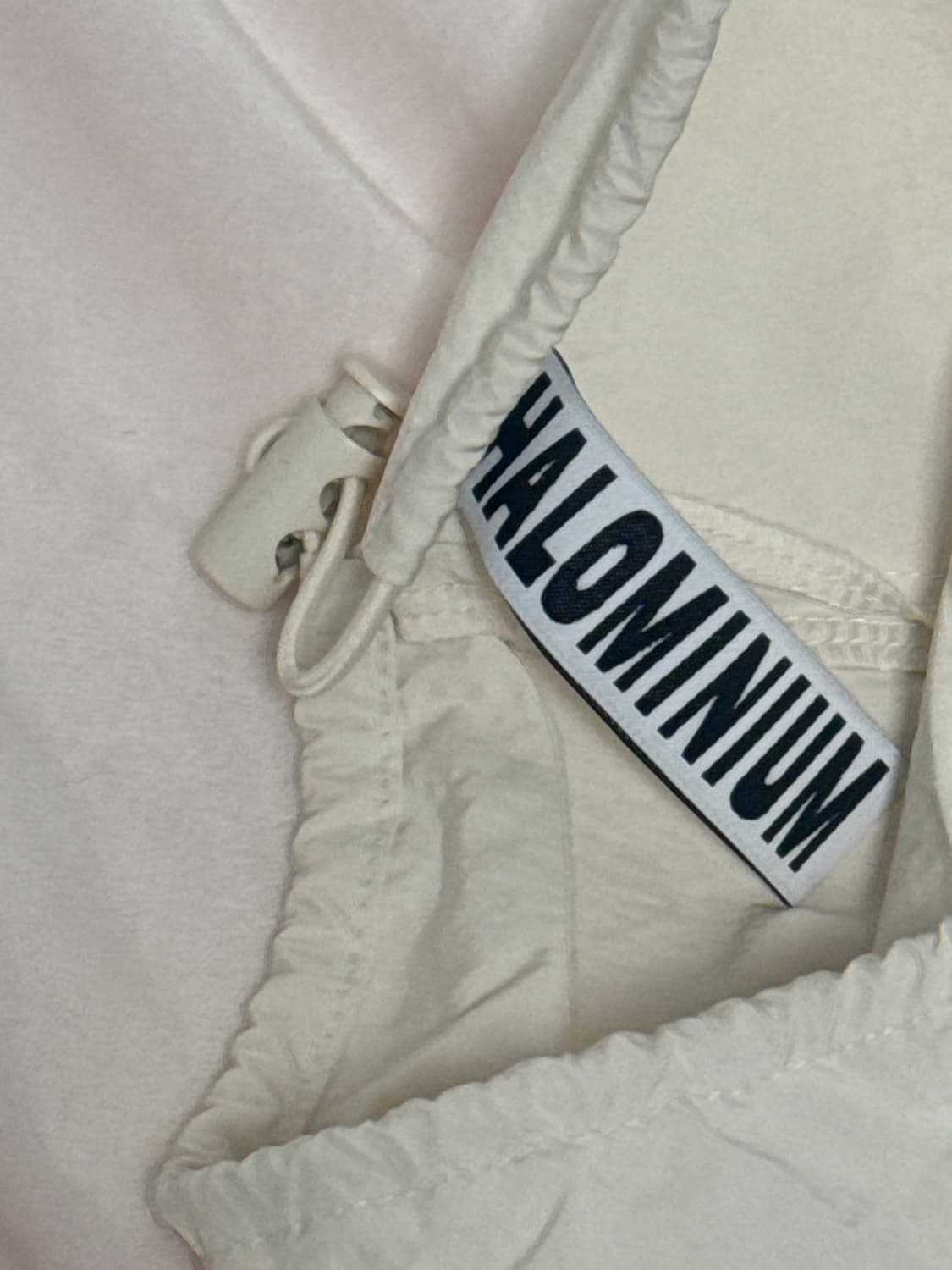 HALOMINIUM 스트링 버킷햇 ECRU 상품이미지3